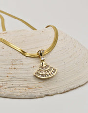 dainty gold fan glow snake-chain pendant necklace with sparkling stones, layering necklaces for women canada