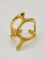 Adjustable abstract gold ring for women, Montreal minimalist jewellery style