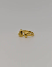 Canadian wedding ring with golden smooth texture design