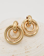 Le lot de boucles d'oreilles Luxe – un éclat sans effort, un charme au quotidien